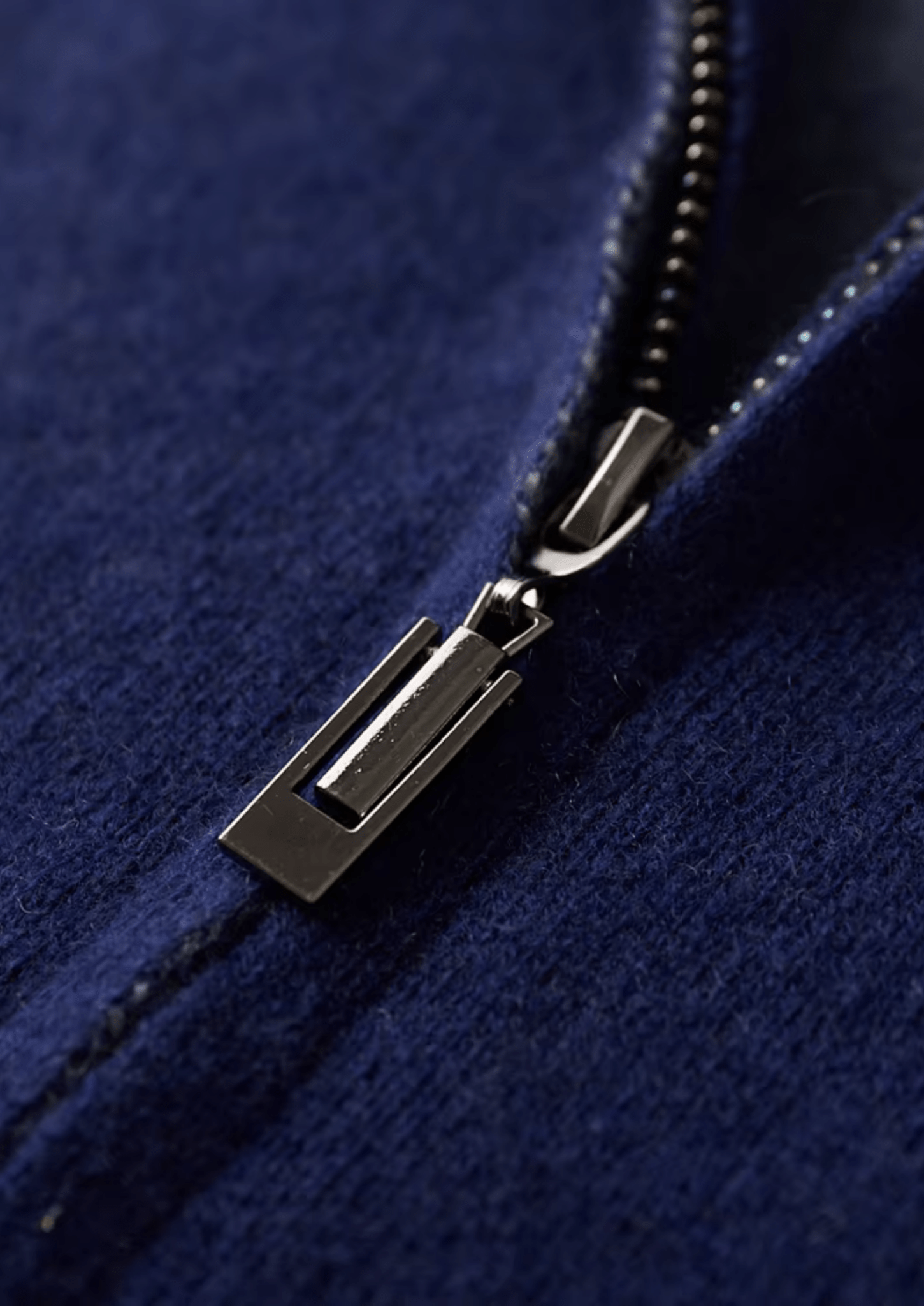 PREMIUM CASHMERE LEISURE SET - Derada