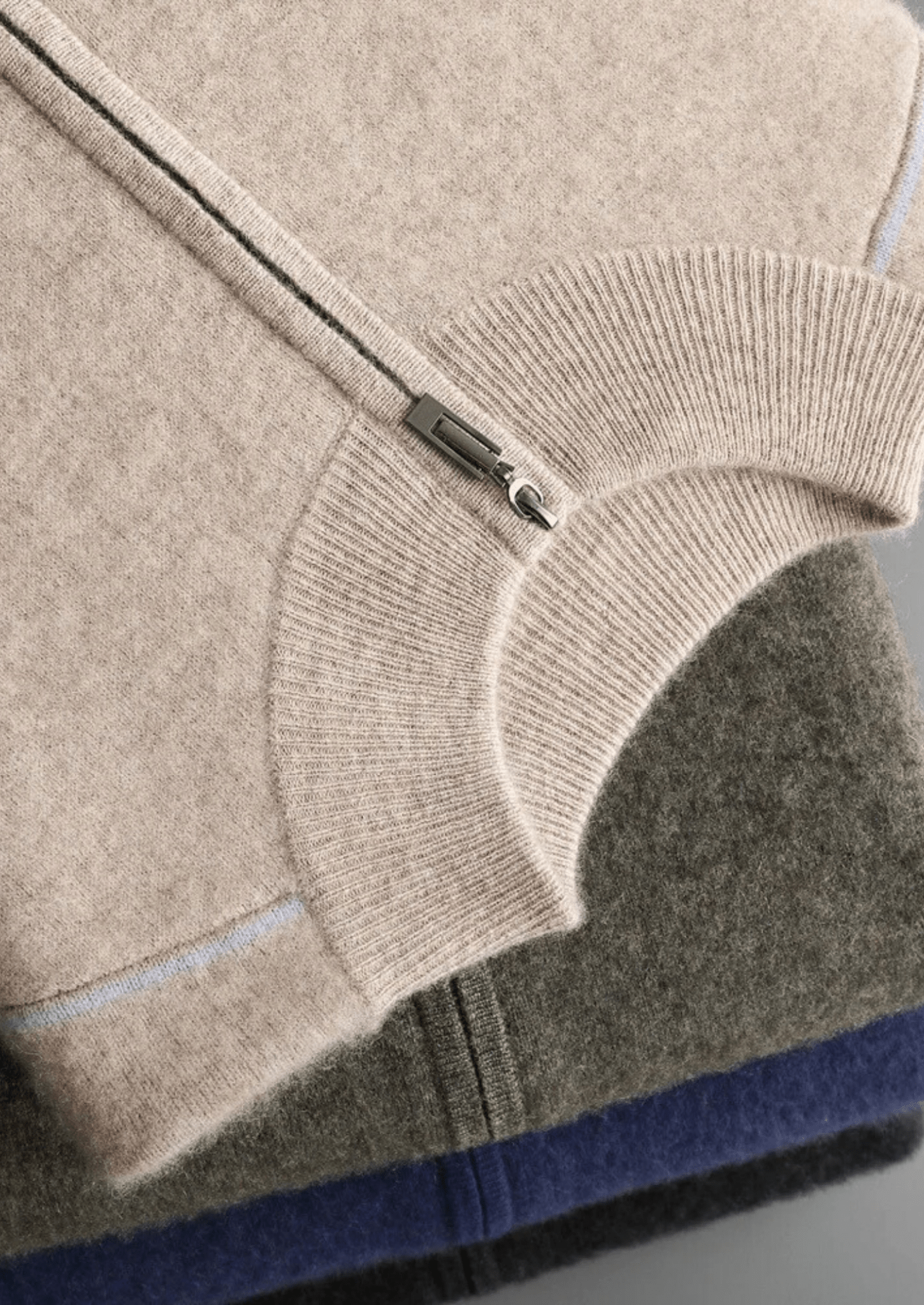 PREMIUM CASHMERE TWO TONE ZIP CARDIGAN - Derada