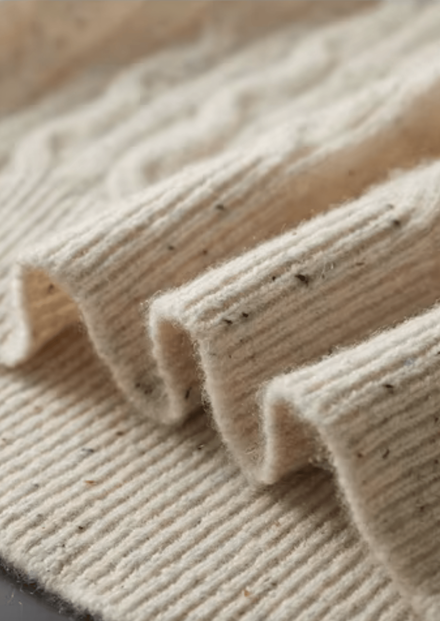 PURE EXTRA - FINE MERINO WOOL NEPPED CABLE CREWNECK - Derada