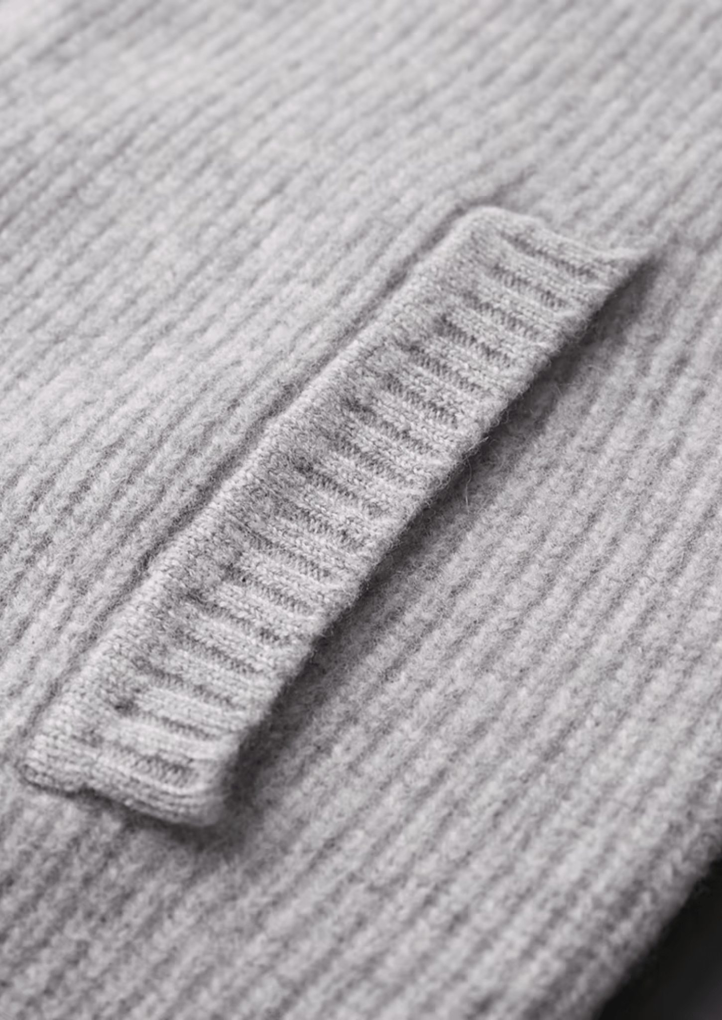 PURE EXTRA - FINE MERINO WOOL RIBBED CARDIGAN - Derada